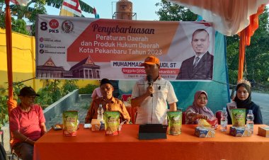 Sabarudi Berkomitmen Meningkatkan Kesadaran Masyarakat Terhadap Perda di Jalan Kenanga RT 01 RW 02 Kulim