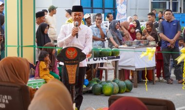 Bupati Rohil Afrizal Sintong SIP.MSI beserta Istri Resmi Buka Pasar Ramadhan 1445 H