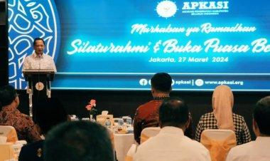Bupati Suhardiman mengatakan bahwa apkasi gelar silaturahmi banyak menghasilkan ide baru