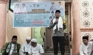 Tim Safari Subuh Polres Pelalawan Laksanakan Sholat Subuh Harmoni Di Masjid Al-Mujahidin Desa Delik