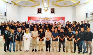 AIPTU DONI PRAHADI PUTRA,SH.MH, ANGGOTA POLRESTA BUKITTINGGI PEMEGANG SABUK HITAM, MENDIRIKAN PERGURUAN INSTITUT KARATE - DO NASIONAL ( INKANAS ) DI KABUPATEN PASAMAN.