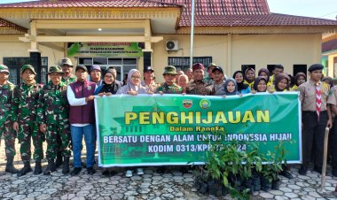 Bersatu Dengan Alam, Koramil 09/Lgm Bersama Warga Tanam Pohon Di Bantaran Sungai