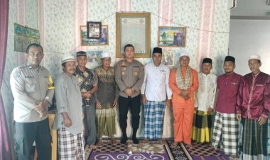 Kapolsek Langgam Cooling Sistem Cipkon Pemilukada Damai Bersama Tokoh Adat Desa Sotol