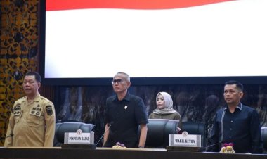 DPRD Pekanbaru Bahas Jawaban Pemko Terkait Pandangan Umum Fraksi atas Dua Ranperda