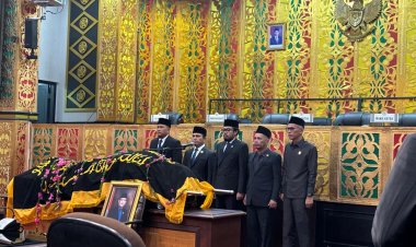 DPRD Pekanbaru Gelar Upacara Pelepasan Jenazah Anggota DPRD Heri Setiawan