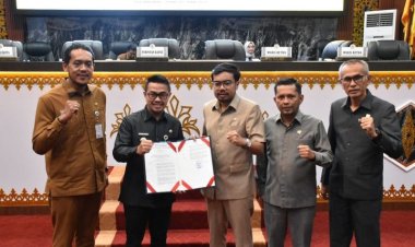 DPRD Gelar Paripurna Keputusan Mengenai Rekomendasi Terhadap LKPJ Pemko Pekanbaru 2023