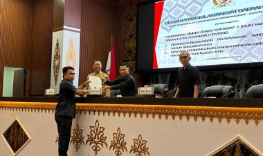 DPRD Pekanbaru Gelar Paripurna Penyampaian Pandangan Fraksi Terhadap Ranperda RPJPD