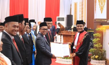 Ketua PN Lantik 50 Anggota DPRD Pekanbaru 2024-2029