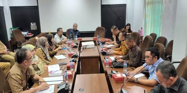 Komisi IV Gelar Rapat Dengar Pendapat, Panggil PT Sumatera Kemasindo