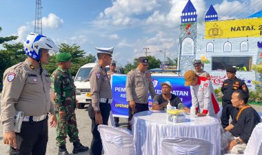 Cegah Terjadinya Laka Lantas pada Perayaan Natal 2024 dan Tahun Baru 2025, Pos PAM KM 55 Kabupaten Pelalawan Cek Kesehatan