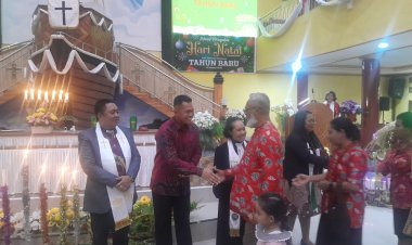 Danyonif 751/VJS Hadiri Perayaan Natal Di Gereja GKI Ebenhaezer