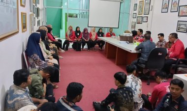 Semangat Mengawali Tahun 2025 Bekerja, Dirut Perumda Tuah Sekata Mengumpulkan Seluruh Karyawan