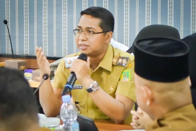 Wabup Rokan Hilir Imbau Warga Hindari Buang Puntung Rokok dan Membakar Sampah Sembarangan