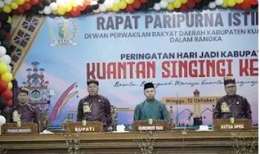 Rapat Paripurna HUT ke-26 Kuansing Teguhkan Komitmen Menuju Daerah Hebat dan Bermarwah