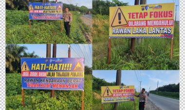 Satlantas Polres Pelalawan Giat KRYD Pemasangan Spanduk Rambu-rambu Lalu Lintas