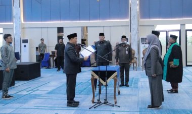 Wawako Lantik 43 Pejabat Eselon II, III dan IV di Lingkungan Pemko Pekanbaru