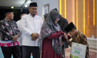 Bupati Siak Lepas Kafilah MTQ Riau 2026, Afni Z Minta Tampilkan Kemampuan Terbaik dan Jaga Nama Baik Daerah