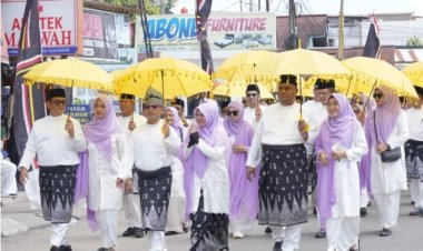 Bupati Siak Pimpin Kafilah pada Pawai Ta'aruf MTQ XLIV Riau 2026 di Kuansing