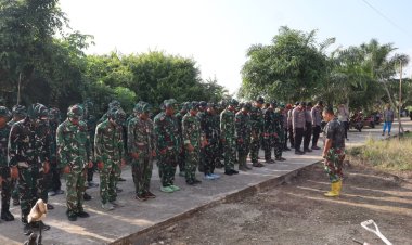 Awali Tugas dengan Disiplin, Danramil 15 Kuala Kampar Lettu Inf Feby Harahap Pimpin Apel Pagi dan Berikan Semangat kepada Tim Satgas TMMD