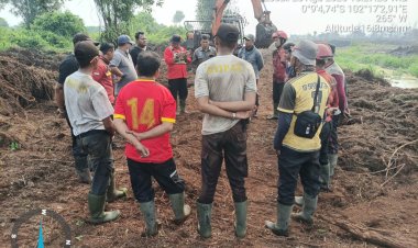 Apresiasi Dan Kolaborasi RPK PT Arara Abadi Ikut Berjibaku Padamkan Api di Kecamatan Kerumutan